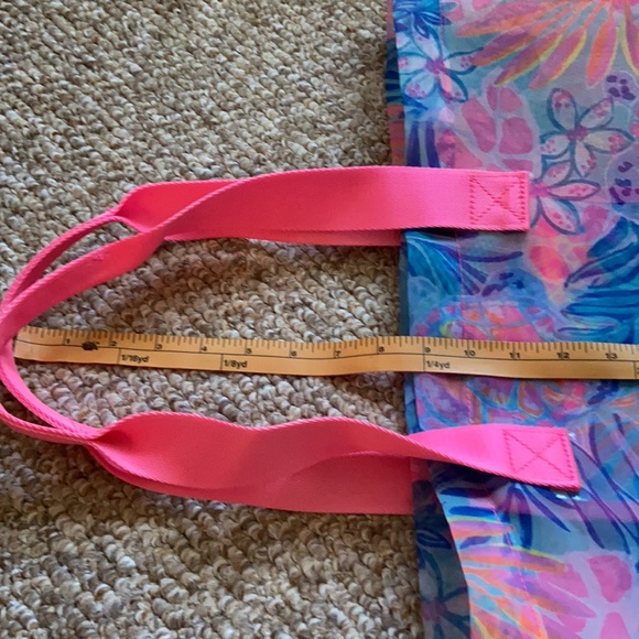 🌺Last One!🌺 NWT Lilly Pulitzer Oversized Mesh Beach/Shopper Tote - Picture 13 of 13